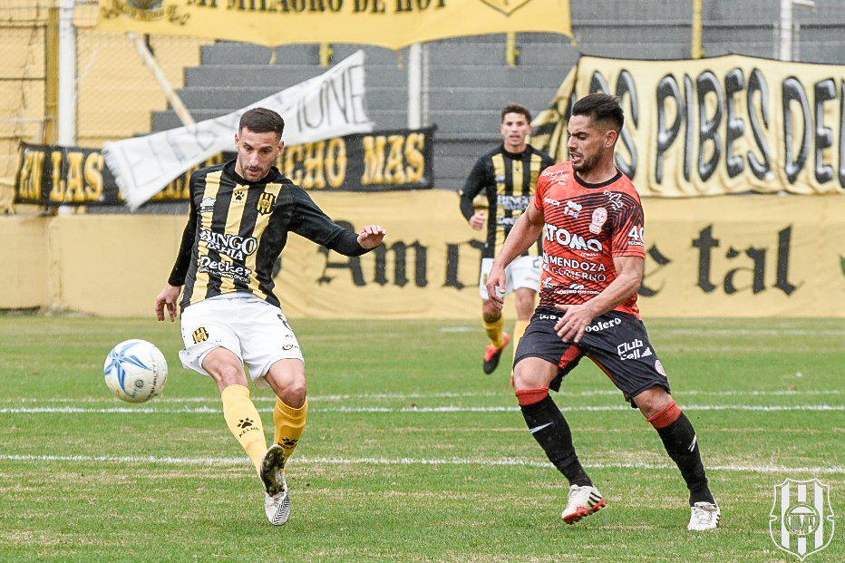 Futbol, Olimpo le ganó a HLH 1 a 0