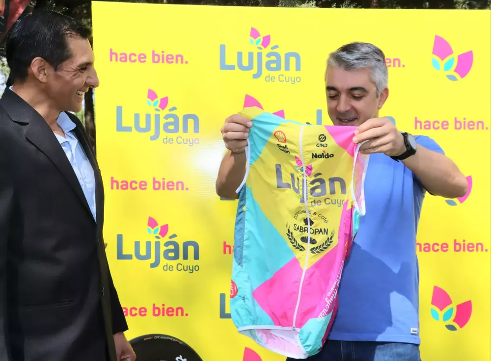Ciclismo, Luján en la Vuelta