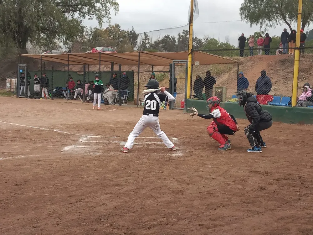 Softbol, Torneo Apertura