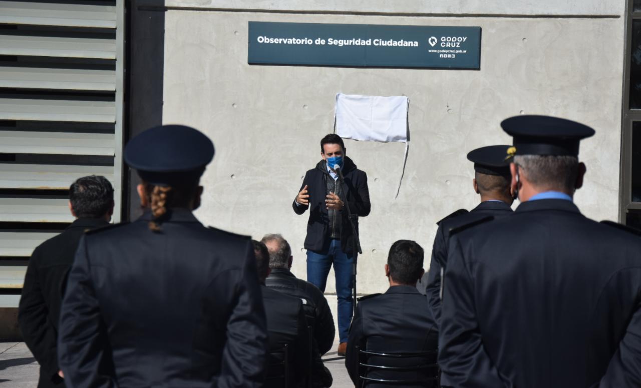 Homenaje a Camilo Uvilla en Comisaría Séptima 7