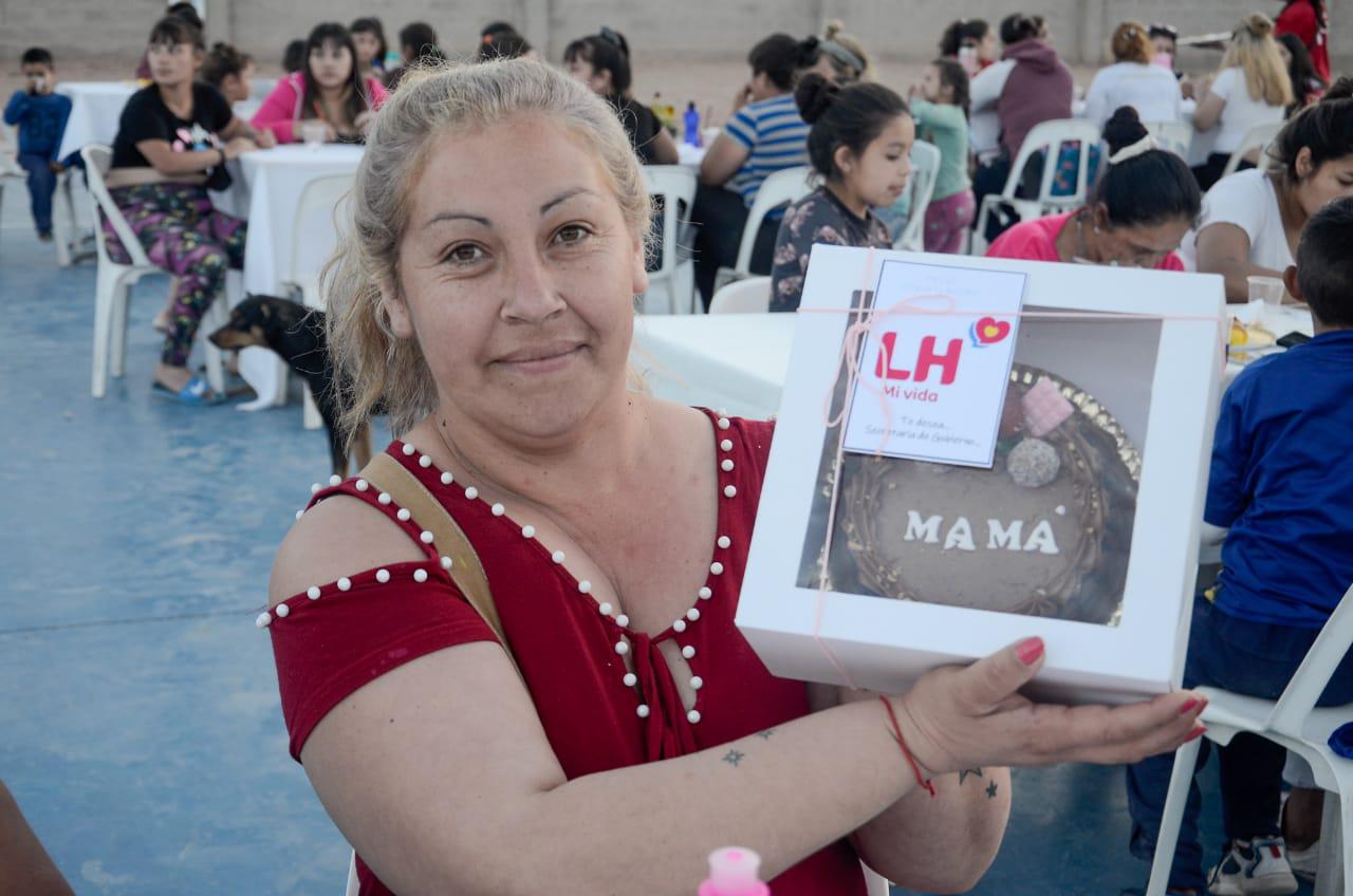 Las Heras, octubre, mes de las madres