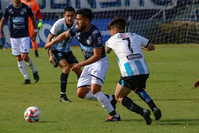 Ascenso, Independiente 3- GyE Jujuy 1