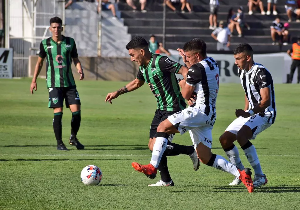 Ascenso, Gimnasia y Esgrima 0- San Martin de San Juan 1