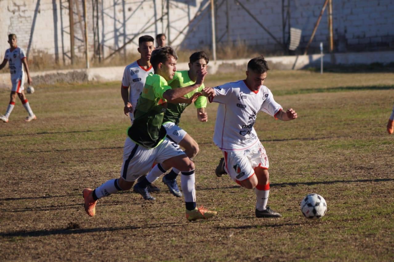 Liga Mendocina, Academia Chacras 0- Maipu 2
