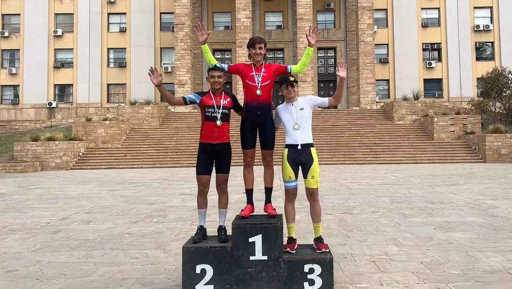 Ciclismo, Juveniles, Casa de Gobierno