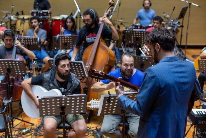 Orquesta-1-700x467