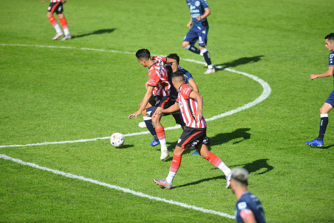 Instituto 0- Independiente 0 en Alta Córdoba