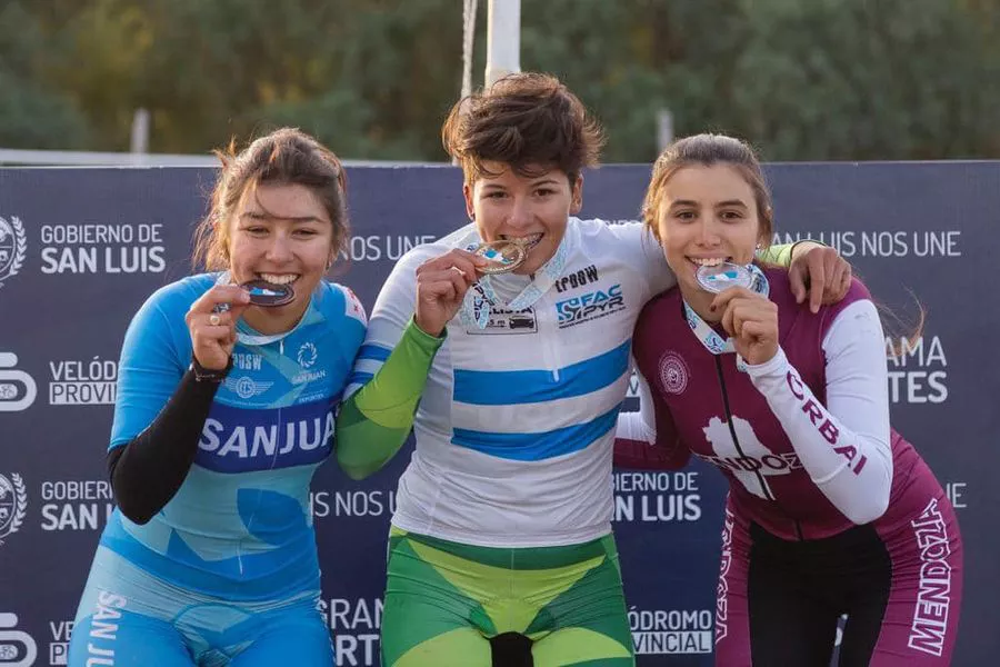 Ciclismo, Julieta Benedetti, dos medallas
