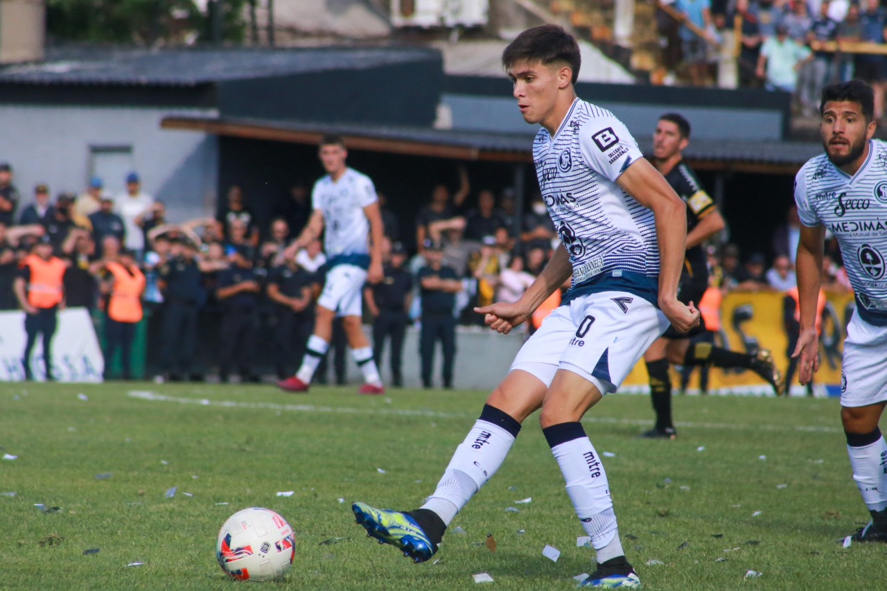 Primera Nacional, Almirante Brown 1- Independiente Rivadavia 0