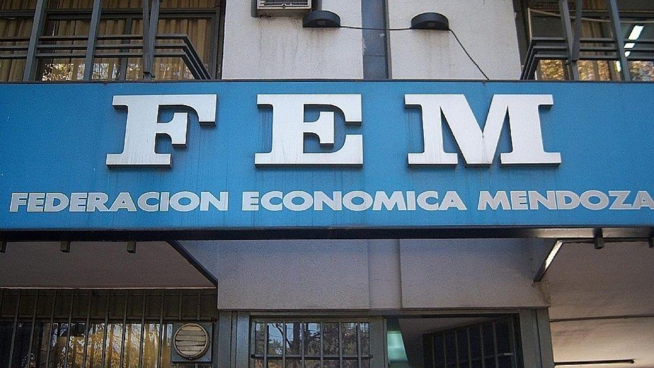 FEM fachada