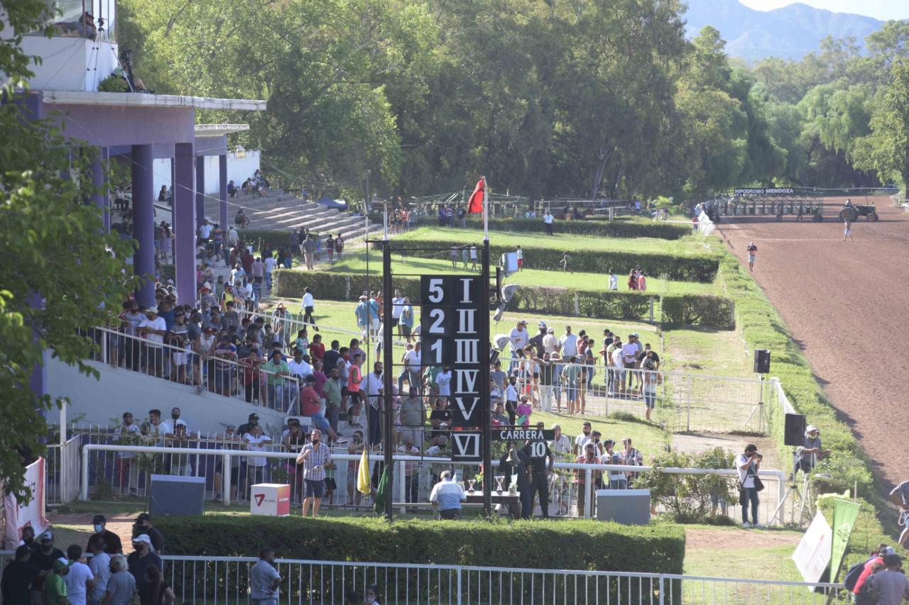 Hipódromo de Mendoza