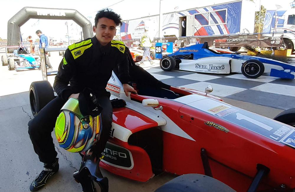 Lucas Vicino, Carburando