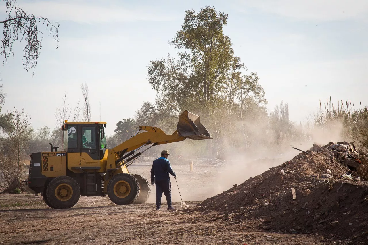 Las Heras, operativos de limpieza