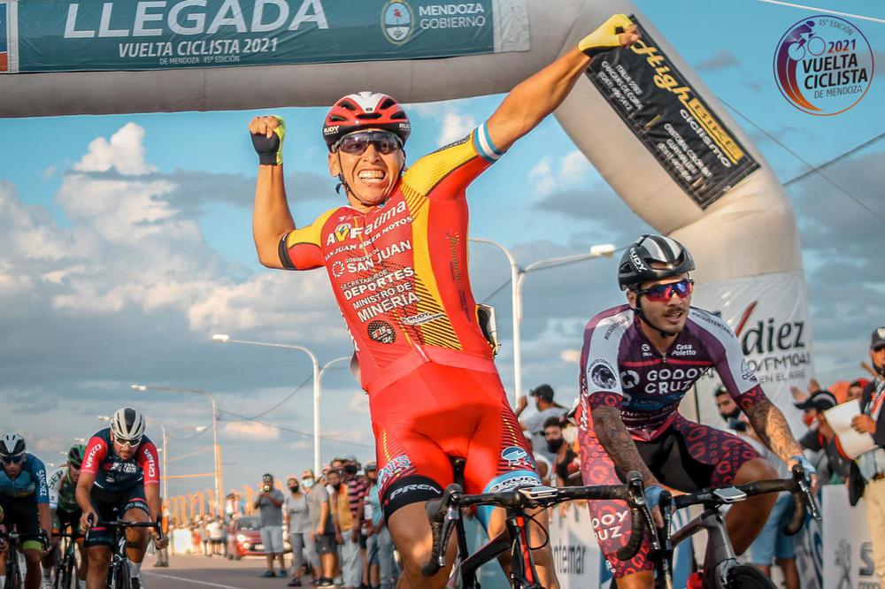 Nicolas Naranjo gano en G. Cruz