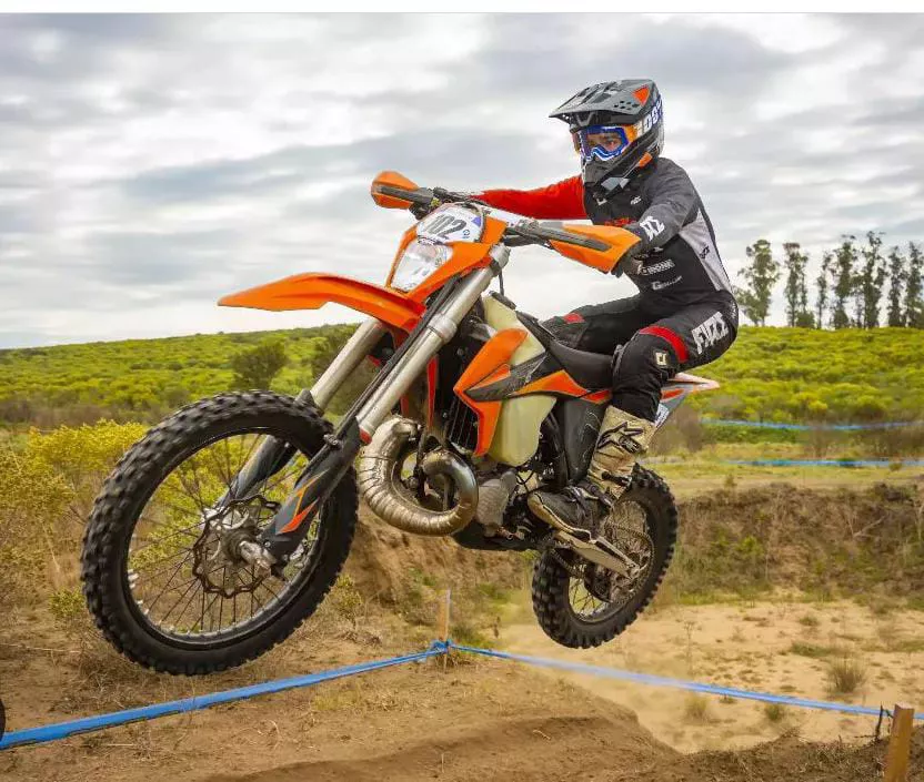 Enduro, Tomás Tumbarello