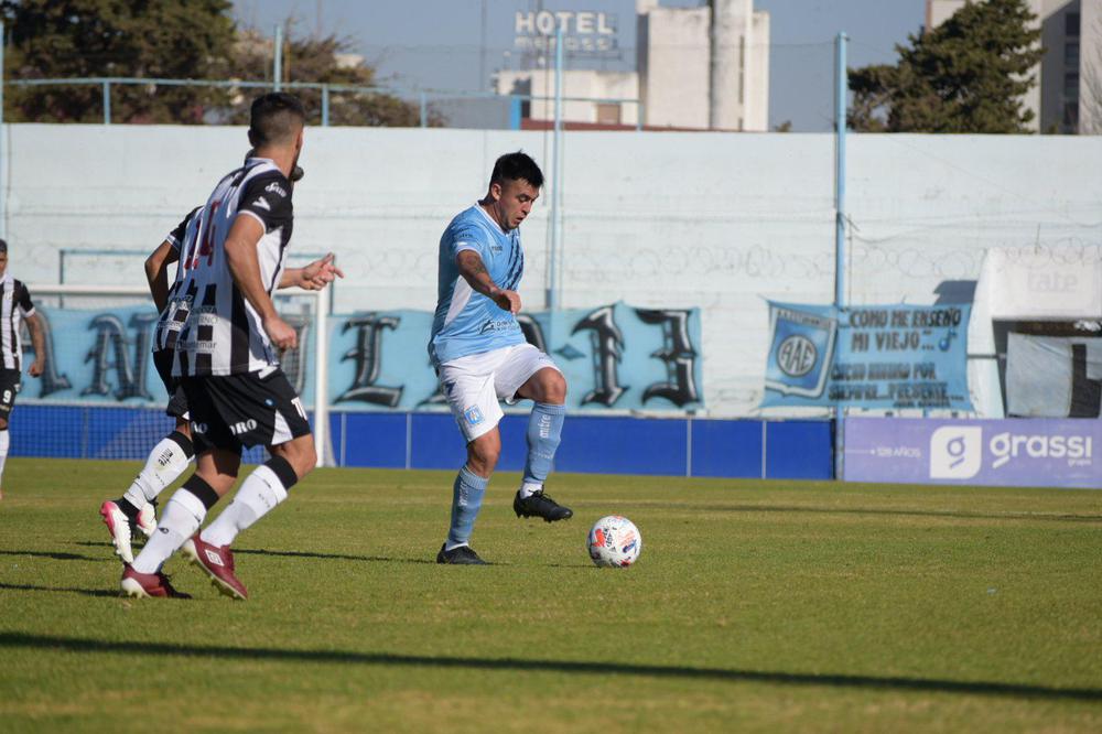 Primera Nacional, Estudiantes 1 Gimnasia 1
