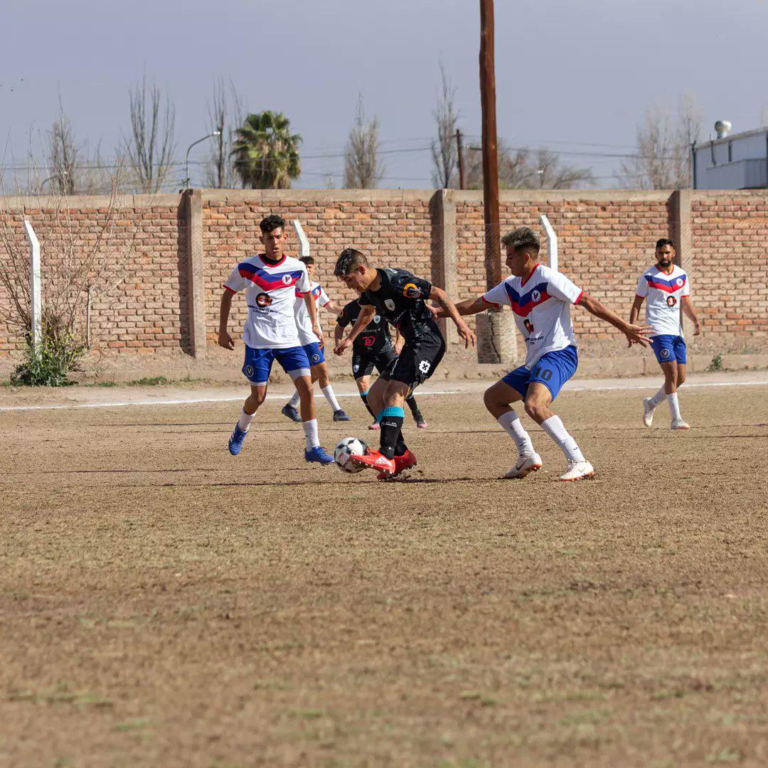 Primera B, Eva Perón 1- Lavalle 0
