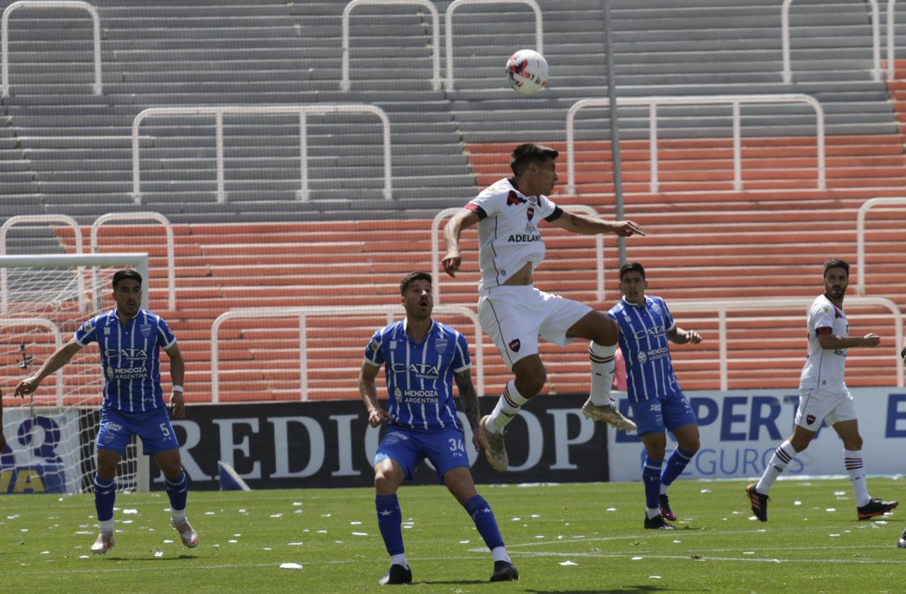 Futbol de Primera, Godoy Cruz 2- Newells Old Boys 2