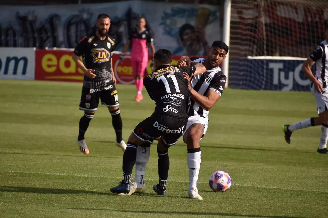 Primera Nacional, Gimnasia 0- Estudiantes 1