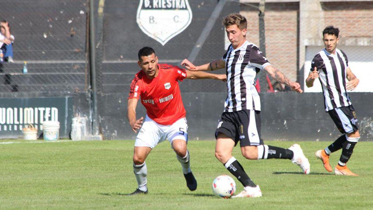 Ascenso, Riestra 0- Gimnasia Mza 0