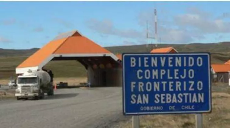 Camiones varados, pasos fronterizos, Cancillería Argentina