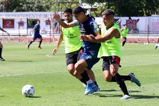 Amistoso, Maipù, Independiente