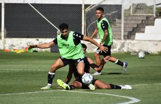 Pretemporada, Gimnasia y Esgrima, Deportivo Maipú