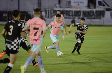 Gimnasia y Esgrima, Témperley, Nacional