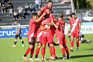 Deportivo Maipú, Gimnasia de Mendoza, triunfo cruzado