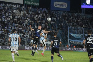Independiente Rivadavia, Atlético Tucumán, Copa de la Liga