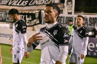 Nacional, Gimnasia y Esgrima, Nueva Chicago