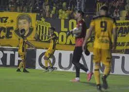 Ascenso, Mitre 2- Independiente 1