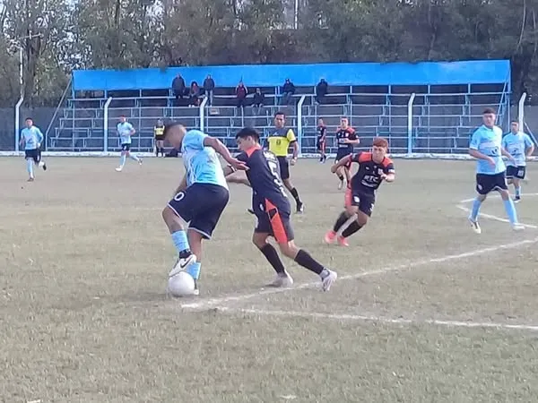 Liga Mendocina, CEC, Rivadavia