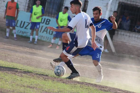 Liga Mendocina, Luzuriaga -. Municipal
