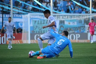 Copa Argentina, Godoy Cruz 3- Defensores Unidos de Zárate 1