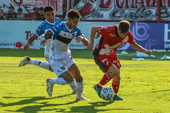 Deportivo Maipú, Almagro, Nacional