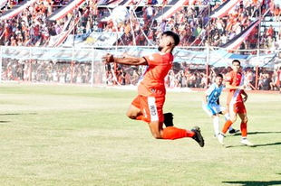 Deportivo Maipú, Racing de Cordoba, Nacional