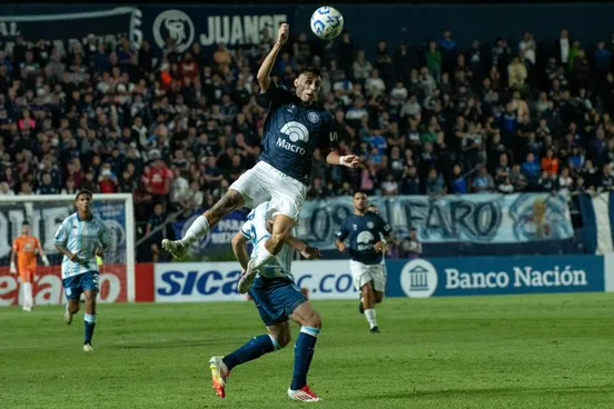 Independiente Rivadavia, Racing Club de Avellaneda