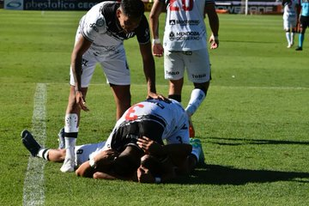 Gimnasia y Esgrima, Colón de Santa Fe, Nacional