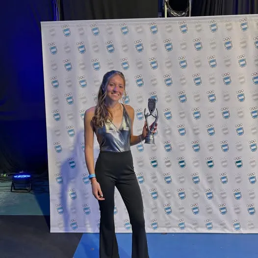 Emilia Vargas, Comité Olimpico Argentino, Premio Centenario