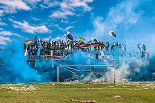 Liga Mendocina, Hinchada de Argentino