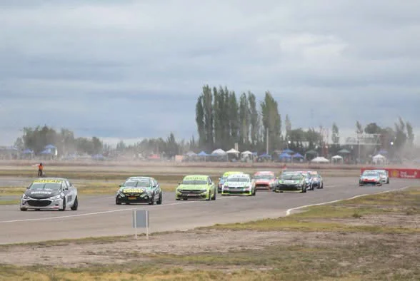 Turismo Nacional, Jorge Angel Pena