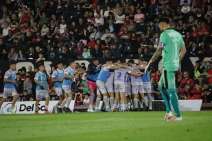 Primera División, Godoy Cruz, Newells