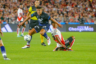 Independiente Rivadavia, River Plate, Primera División,