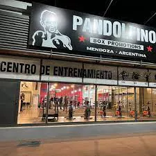 Box,  inauguracion gimnasio en LH