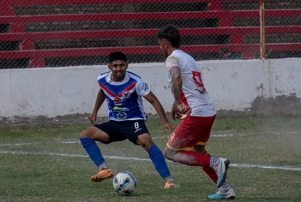 Liga Mendocina, Cicles Lavalle, Leonardo Murialdo