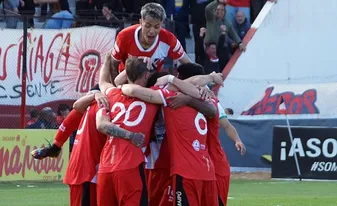 Nacional, Maipú, Quilmes