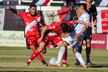 Deportivo Maipú, Gimnasia y Tiro (Salta)