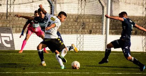 Primera Nacional, Ramón Santamarina 0 - Independiente Rivadavia 3 ABCHOY