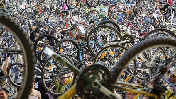 1_JRowVyClR2AcD5yzeOV_xg